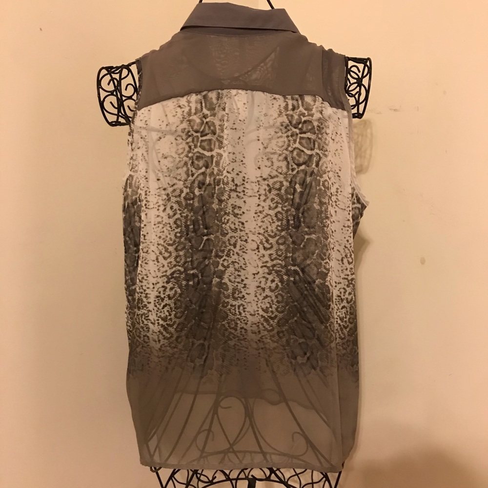 NWT Maurices Studio Y Snake Print Blouse - Picture 2 of 3